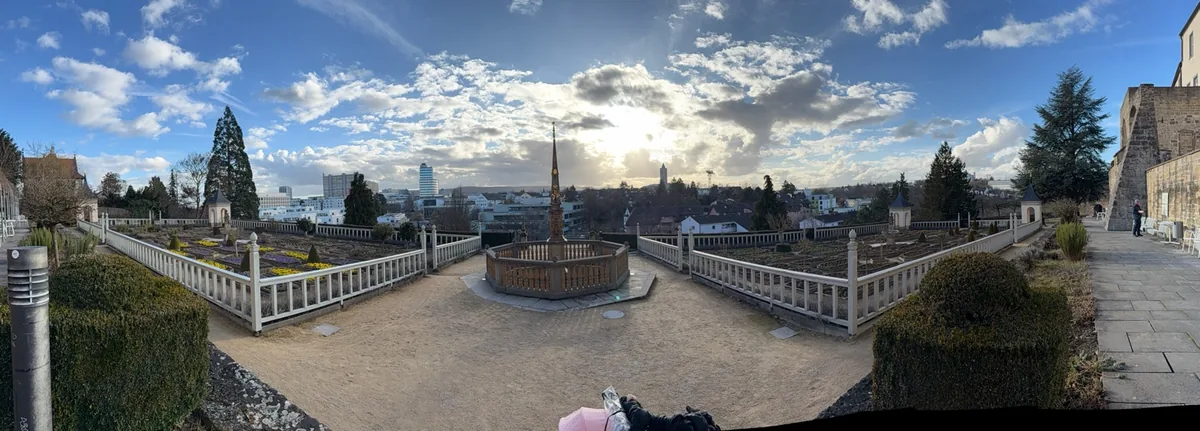 Panorama des Pomeranzengartens in Leonberg