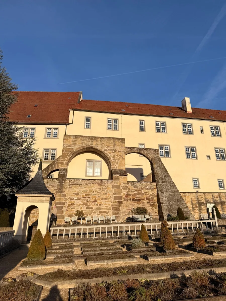 Schloss Leonberg von unten